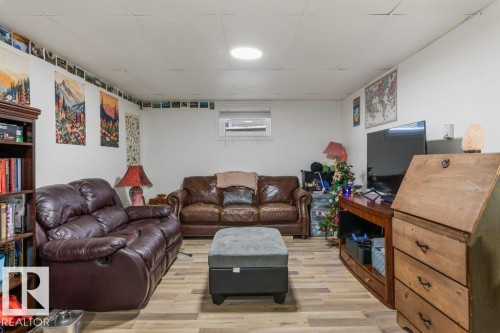 9 Mural Crescent, St. Albert, AB 