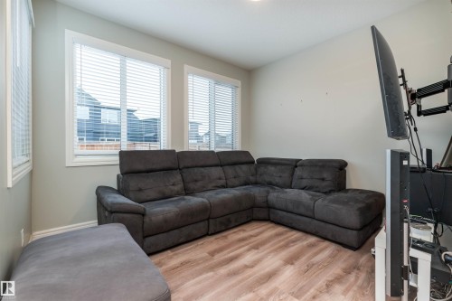 364 Savoy Crescent, Sherwood Park, AB - Indoor Photo Showing Living Room