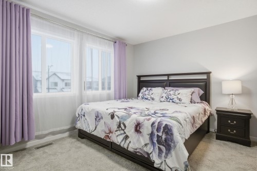 5113 Parc Reunis Way, Beaumont, AB 