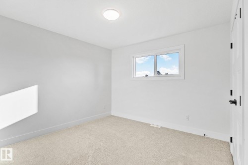 10404 70 Street, Edmonton, AB - Indoor Photo Showing Other Room