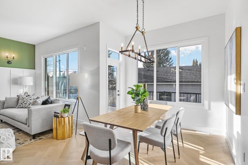 10404 70 Street, Edmonton, AB - Indoor