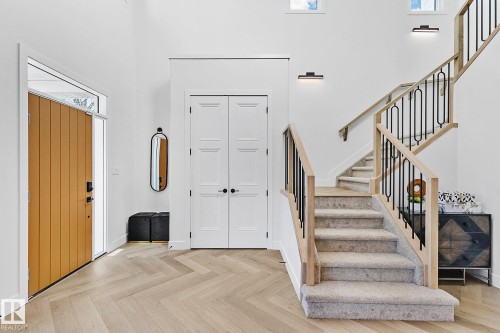 10404 70 Street, Edmonton, AB - Indoor Photo Showing Other Room