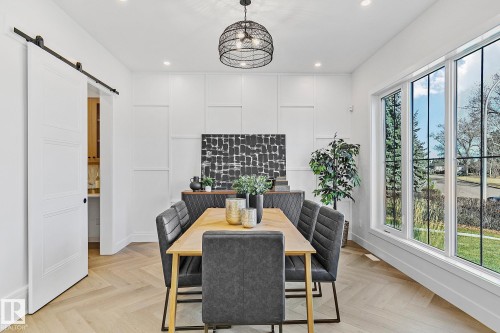 10404 70 Street, Edmonton, AB - Indoor Photo Showing Dining Room