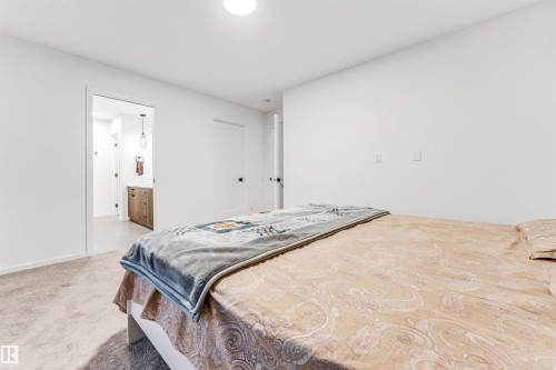 6205 46 Avenue, Beaumont, AB - Indoor Photo Showing Bedroom