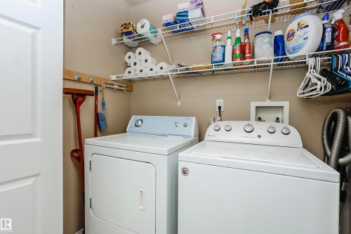 10105 105 Street, Morinville, AB - Indoor Photo Showing Laundry Room