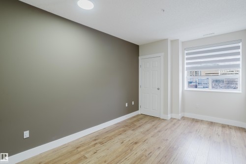 506 9919 105 Street, Edmonton, AB - Indoor Photo Showing Other Room