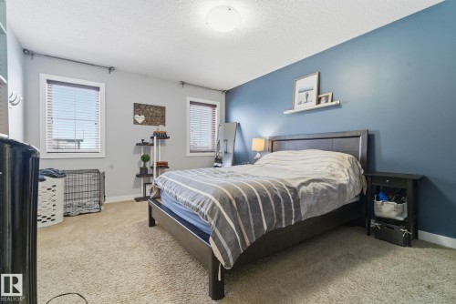 1711 56 Street Sw, Edmonton, AB - Indoor Photo Showing Bedroom