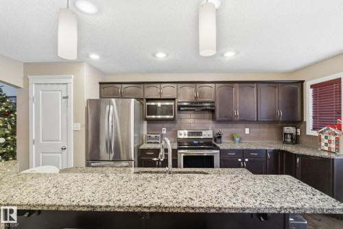 1711 56 Street Sw, Edmonton, AB - Indoor Photo Showing Kitchen With Stainless Steel Kitchen With Upgraded Kitchen