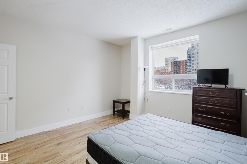 407 9919 105 Street, Edmonton, AB - Indoor Photo Showing Bedroom