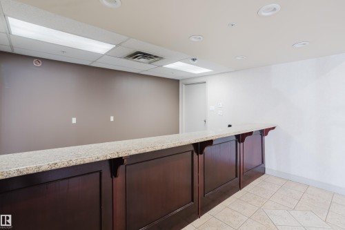 407 9919 105 Street, Edmonton, AB - Indoor Photo Showing Other Room