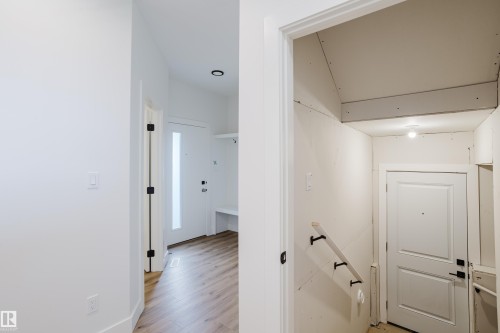 2512 213 Street, Edmonton, AB - Indoor Photo Showing Other Room