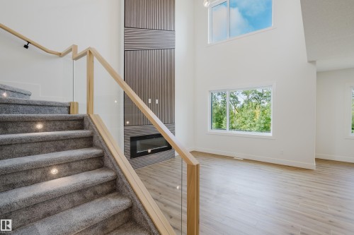 2512 213 Street, Edmonton, AB - Indoor Photo Showing Other Room