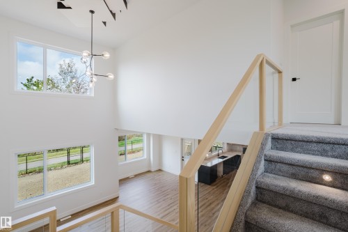 2512 213 Street, Edmonton, AB - Indoor Photo Showing Other Room