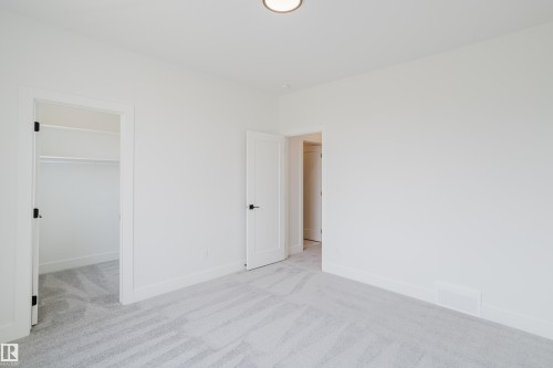 2512 213 Street, Edmonton, AB - Indoor Photo Showing Other Room