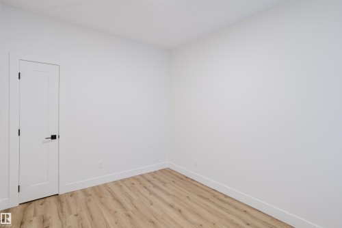 2512 213 Street, Edmonton, AB - Indoor Photo Showing Other Room