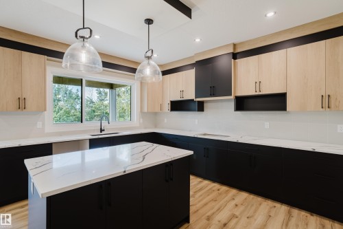 2512 213 Street, Edmonton, AB - Indoor Photo Showing Kitchen