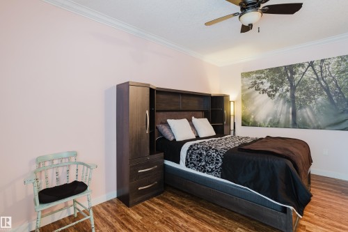 98 7293 South Terwillegar Drive, Edmonton, AB - Indoor Photo Showing Bedroom