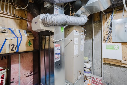 98 7293 South Terwillegar Drive, Edmonton, AB - Indoor Photo Showing Basement