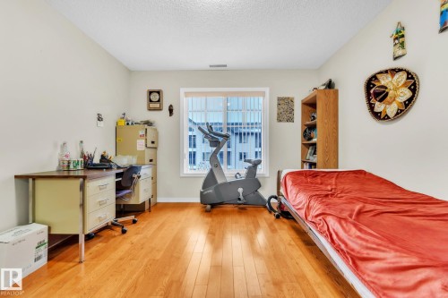 407 17407 99 Avenue, Edmonton, AB - Indoor Photo Showing Bedroom