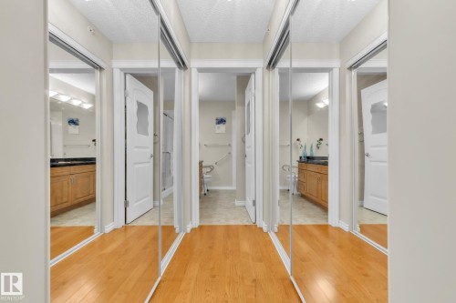 407 17407 99 Avenue, Edmonton, AB - Indoor Photo Showing Other Room