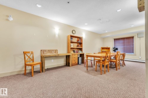 407 17407 99 Avenue, Edmonton, AB - Indoor