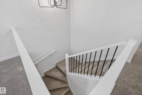 93 Rosewood Way, St. Albert, AB - Indoor Photo Showing Other Room