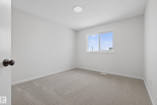 93 Rosewood Way, St. Albert, AB - Indoor Photo Showing Other Room