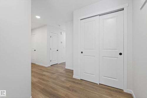 93 Rosewood Way, St. Albert, AB - Indoor Photo Showing Other Room