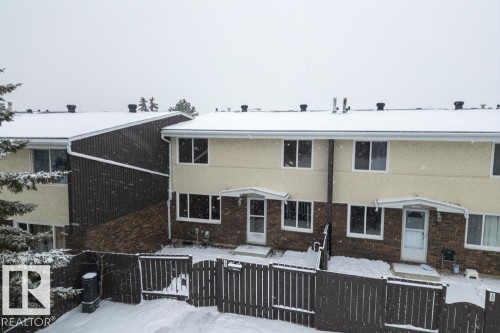 196 Roseland Village, Edmonton, AB - Outdoor