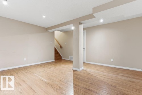 196 Roseland Village, Edmonton, AB - Indoor
