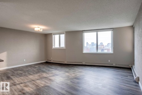 1702 9916 113 Street, Edmonton, AB - Indoor Photo Showing Other Room