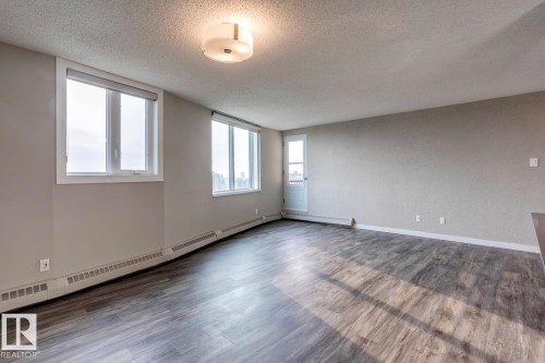 1702 9916 113 Street, Edmonton, AB - Indoor Photo Showing Other Room