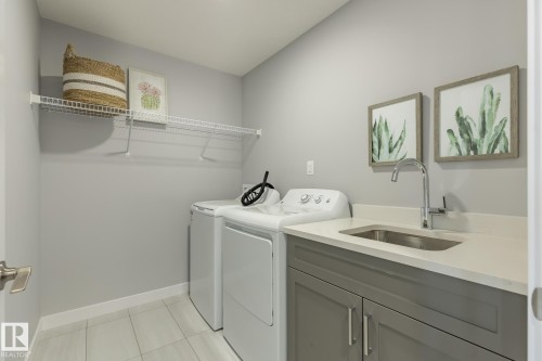 307 27 Street, Edmonton, AB - Indoor Photo Showing Laundry Room