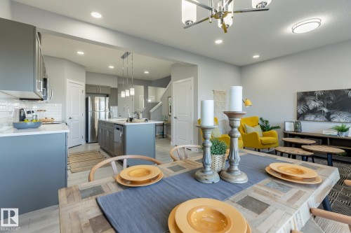 307 27 Street, Edmonton, AB - Indoor Photo Showing Dining Room