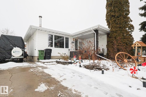 4032 77 Street, Edmonton, AB - Outdoor