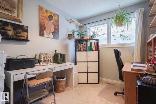 4032 77 Street, Edmonton, AB - Indoor Photo Showing Office