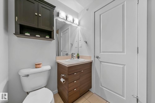 406 9523 160 Avenue, Edmonton, AB - Indoor Photo Showing Bathroom