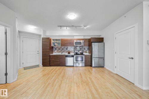 406 9523 160 Avenue, Edmonton, AB - Indoor Photo Showing Kitchen