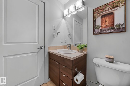 406 9523 160 Avenue, Edmonton, AB - Indoor Photo Showing Bathroom