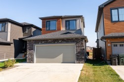 56 TILIA Place  Spruce Grove, AB T7X 0Z3