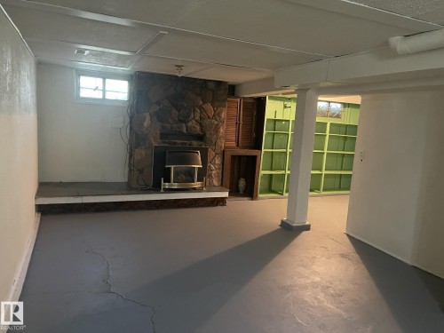 12202 105 Street, Edmonton, AB - Indoor With Fireplace