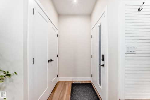 520 Bluff Lane, Leduc, AB - Indoor Photo Showing Other Room