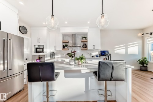 520 Bluff Lane, Leduc, AB - Indoor