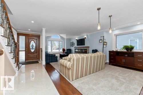 912 110A Street Nw, Edmonton, AB - Indoor With Fireplace