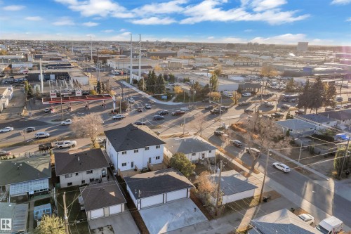 9652 63 Ave, Edmonton, AB - Outdoor With View