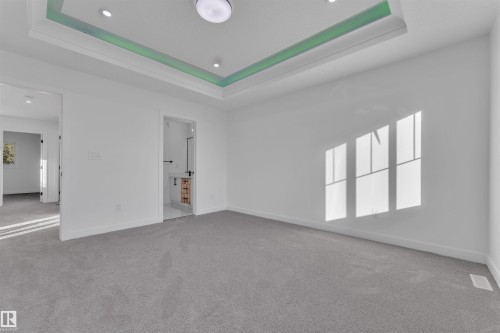 9652 63 Ave, Edmonton, AB - Indoor Photo Showing Other Room