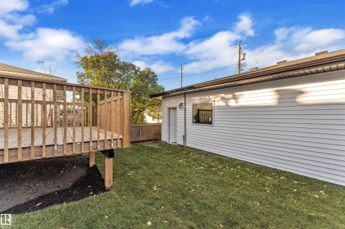 9652 63 Ave, Edmonton, AB - Outdoor