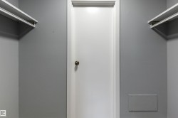 View of spacious closet - 