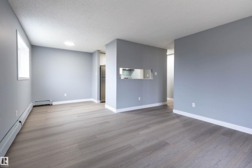119 600 Kirkness Road, Edmonton, AB - Indoor Photo Showing Other Room