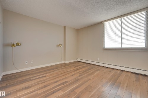 406 12141 Jasper Avenue, Edmonton, AB - Indoor Photo Showing Other Room